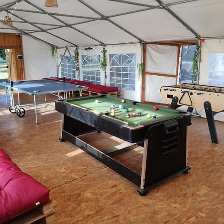 Mas Du Versadou, Dans Un Espace Naturel Protege, Piscine Couverte Chauffee Toute L'Annee, Spa Et Salle De Jeux Сан-Жил Екстериор снимка