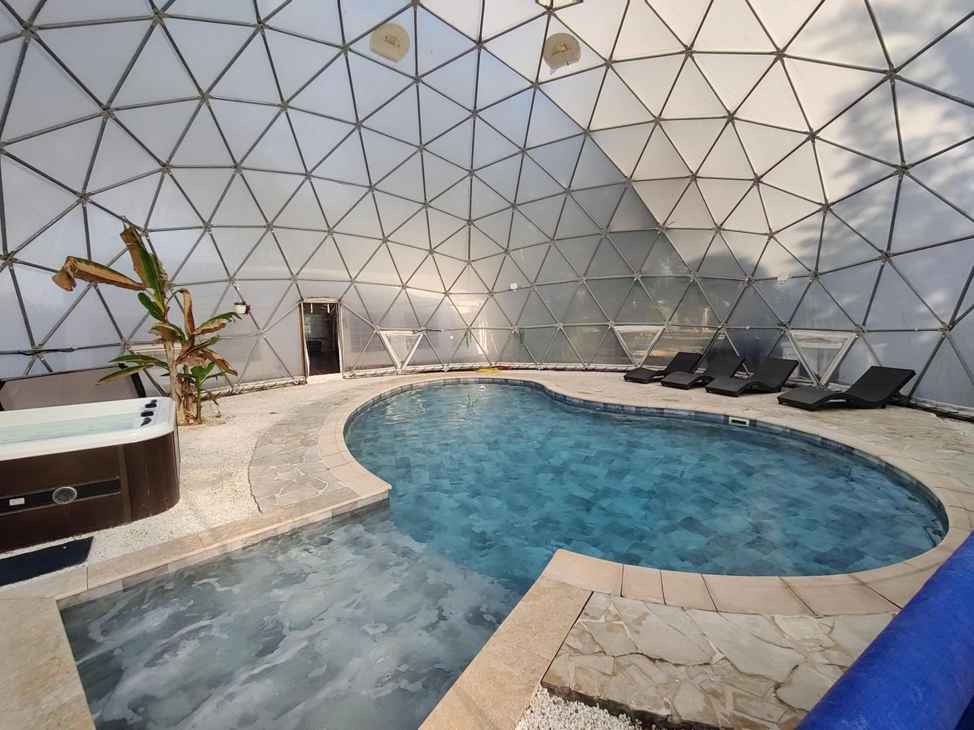 Mas Du Versadou, Dans Un Espace Naturel Protege, Piscine Couverte Chauffee Toute L'Annee, Spa Et Salle De Jeux Сан-Жил Екстериор снимка